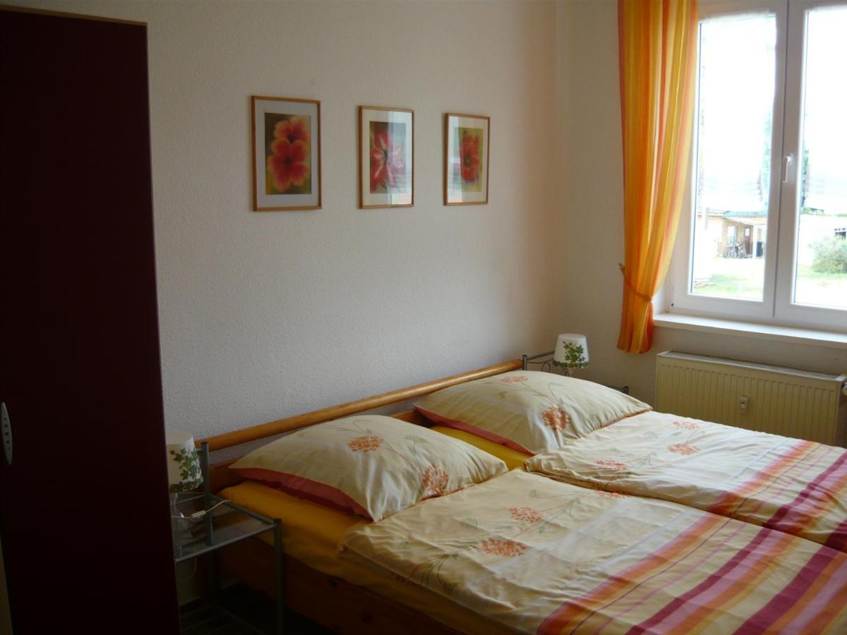 Uns Luett Wohnung Nossentiner Huette Extérieur photo