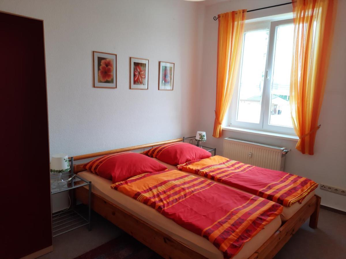 Uns Luett Wohnung Nossentiner Huette Extérieur photo
